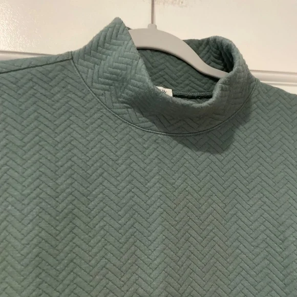 J. Crew Herringbone Quilted Mockneck Sweatshirt – Sage Green – Size Small - Picture 8 of 9